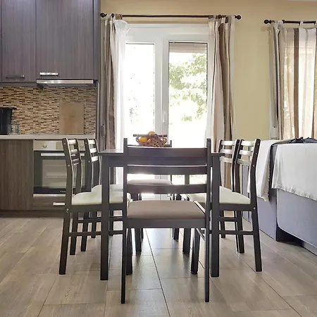 Moloha Apartment *